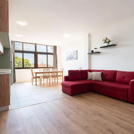 Appartement Host Wise - Comfy Minimalist Flat