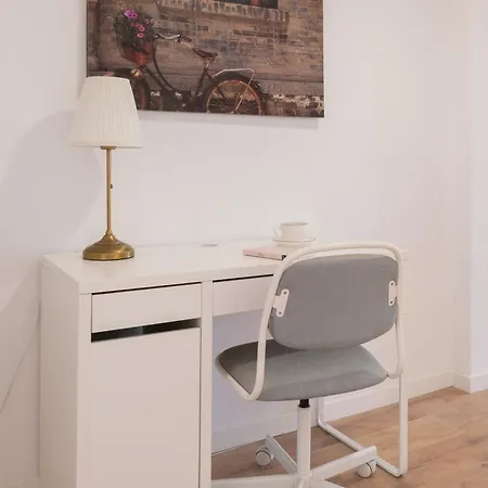 Appartement Host Wise - Comfy Minimalist Flat Oporto