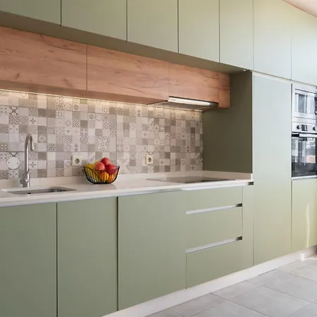 Host Wise - Comfy Minimalist Flat Appartement *