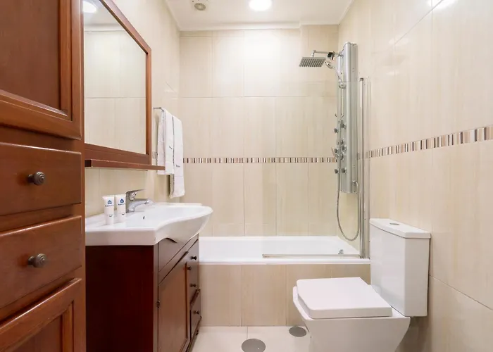 Apartment Host Wise - Comfy Minimalist Flat